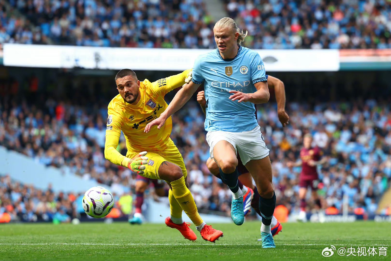 KAIYUN-哈兰德在曼联比赛中反败为胜，比赛局势复杂引发热议！的简单介绍