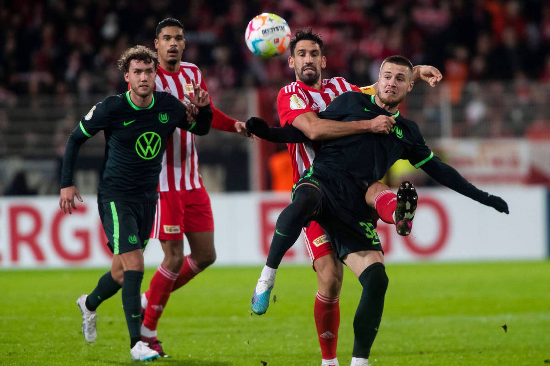  清晨德甲焦点战，托特纳姆队长鼓劲，信心回归，细节决定成败