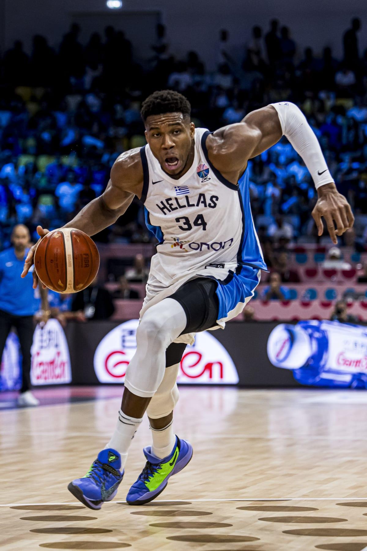 开云-字母哥新星战术调整表现惊艳，公牛未来可期！的简单介绍